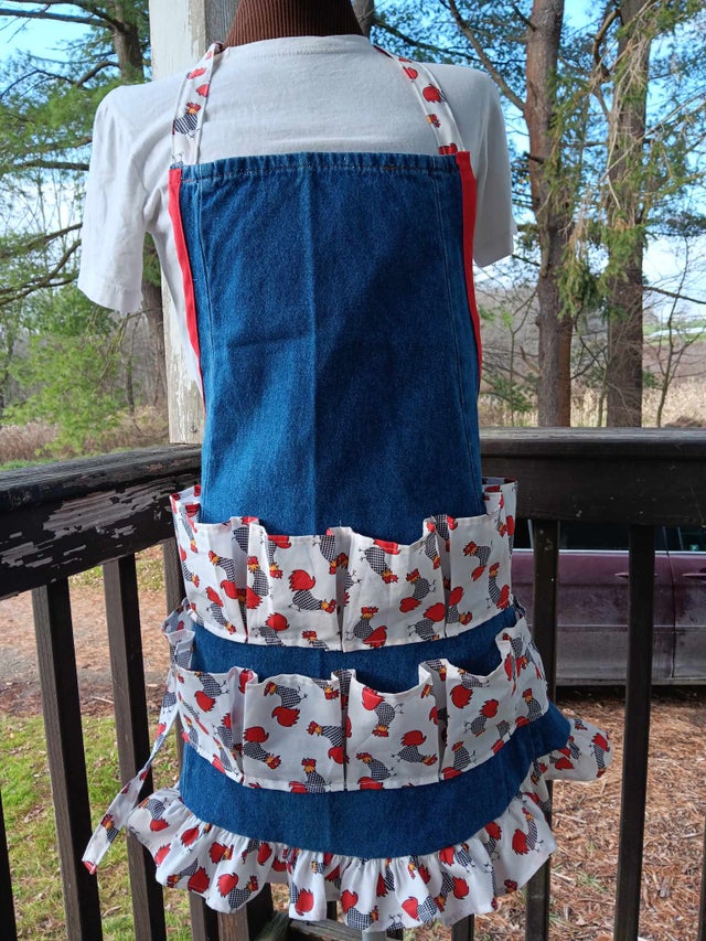 Egg Gathering Apron Pattern